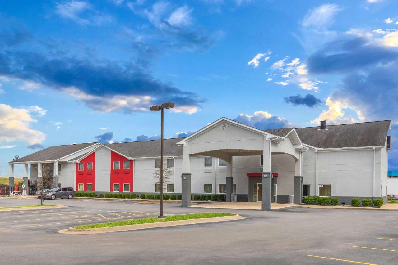 Econo Lodge Inn & Suites Pritchard Road North Little Rock Exterior photo